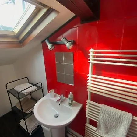 Apartament Refuge In Paris *