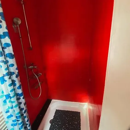 Apartment Refuge In Paris